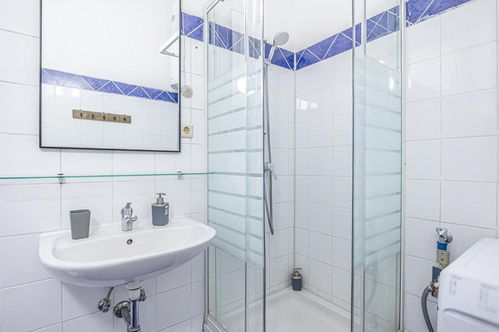 Cozy 1Br - Perfect For Long Stays Wien Exteriör bild